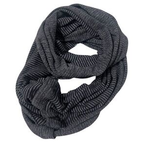 Lululemon Wee Stripe Heathered Black and Charcoal Vinyasa Scarf Metal Logo